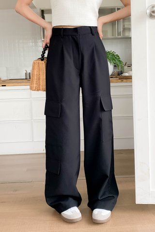 170CM STRAIGHT-FIT CARGO TROUSERS IN BLACK