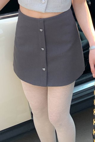 JACQUE HEARTY SKORT IN GREY