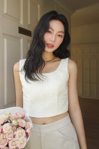 LA FLEUR TWEED TOP IN MILK