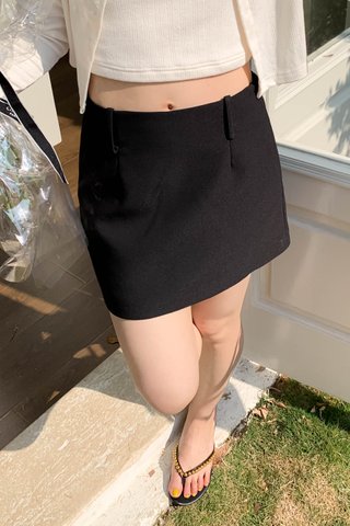 CLASSIC -5KG SKIRT IN BLACK