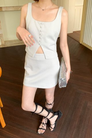 LOVE THE AIR RHINESTONES SKIRT IN YAM