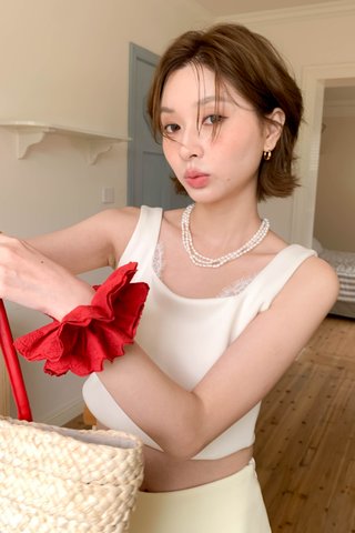 NULULU LACE AIR TANK TOP IN CREAM