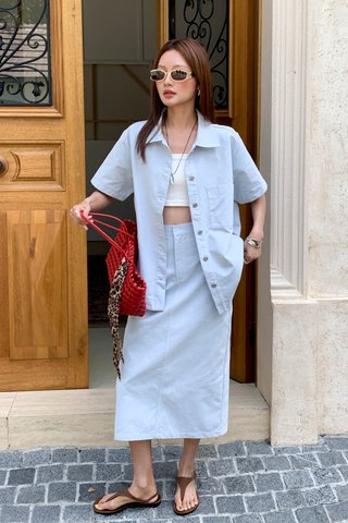 EVERYDAY STITCH MIDI SKIRT IN LIGHT BLUE