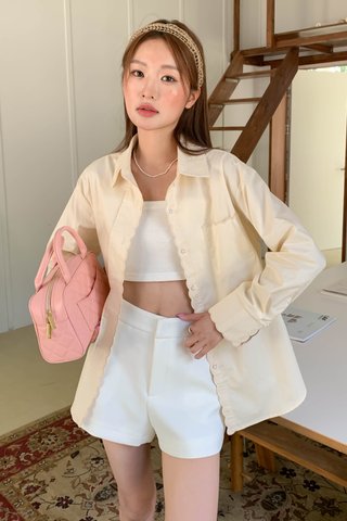 SCALLOP PEARL TOP IN BUTTER CREAM