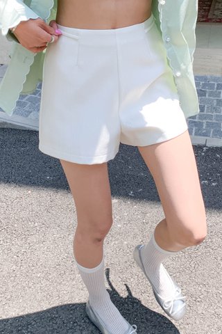 1.0 JOUE SHORT IN WHITE