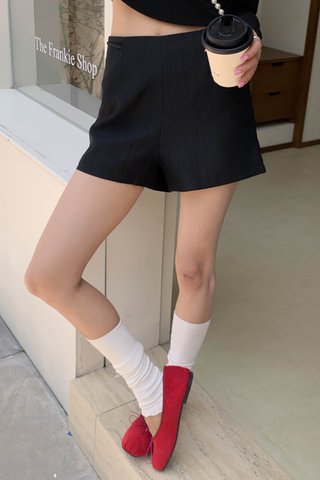 1.0 JOUE SHORT IN BLACK