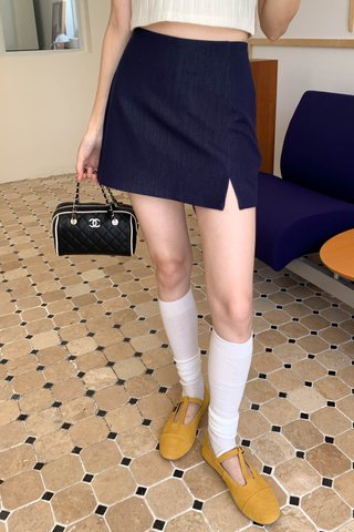 1.0 EVERYDAY SLIT SKORT IN BLUE