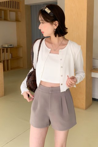 AU CARDIGAN SET IN WHITE
