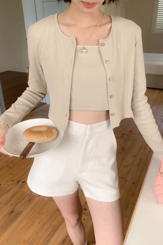 AU CARDIGAN SET IN SAND
