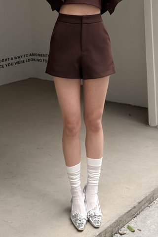 (BACKORDER 2-L) HEIROOM CLASSIC SHORT IN BROWN