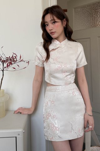 LUMI BLOSSOM SKIRT IN PEARL WHITE