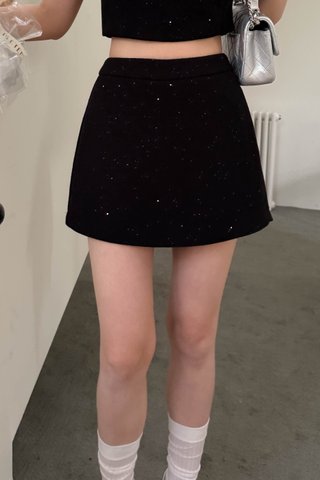 CLASSIC TWEED GLITTER SKORT IN BLACK