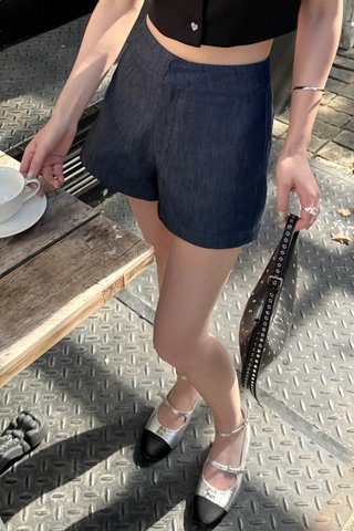 3.0 MAISON DE MEE SHORT IN BLUE