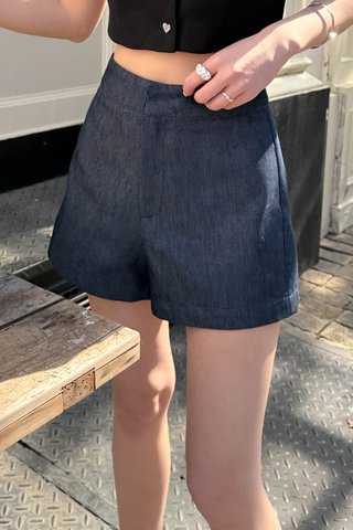 3.0 MAISON DE MEE SHORT IN BLUE