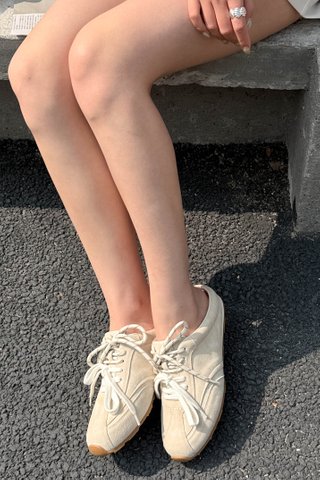 MAISON DE MEE SLIP-ONS SNEAKER IN LATTE