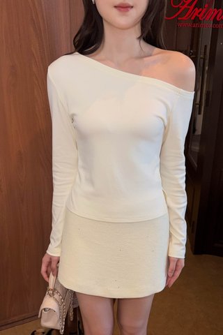 SO AIR OFF-SHOULDER LONG SLEEVE TOP IN BUTTER