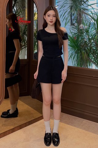 SO AIR STUDIO ONE SHOULDER TOP IN BLACK
