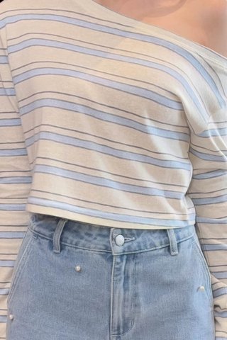 WEEKEND STRIPED ONE-SHOULDER TOP IN BLUE